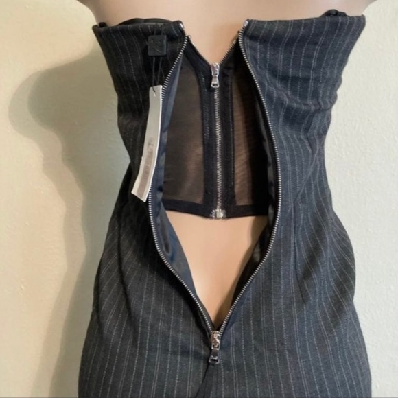 🖤SOLD🖤 Dolce & Gabbana DRESS STRETCH PINSTRIPE BUILTIN CORSET size 40 US 4 - Picture 14 of 16